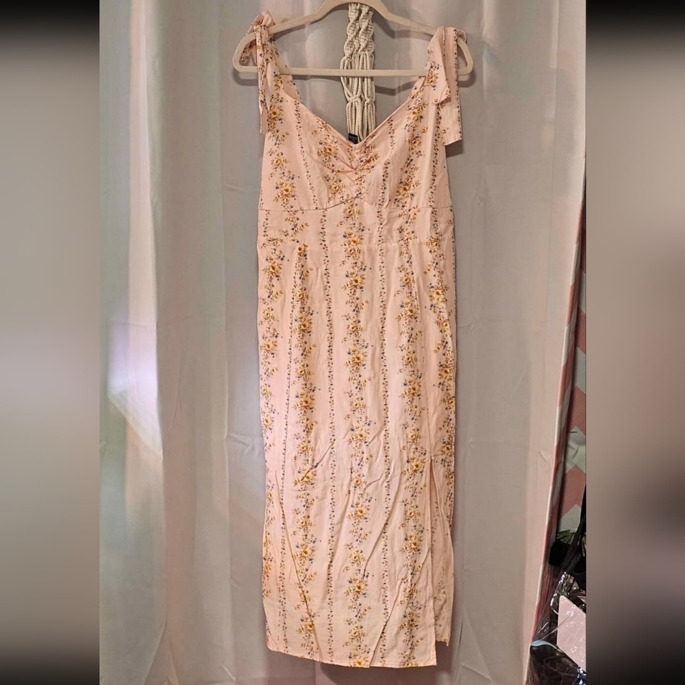 Floral Cream Pink Midi Dress